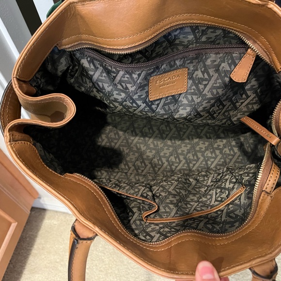 Bag 💼 - Picture 2 of 3